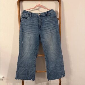 Kut from the Kloth Distressed Blue Cropped Jeans